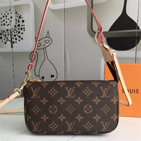 bolsa de ombro louis vuitton.